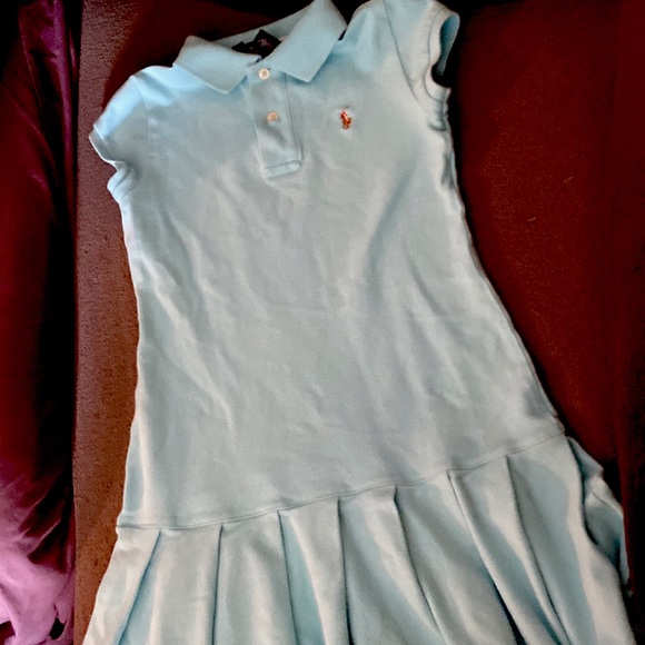 The color is more of a teal. Size M 8-10 - Picture 1 of 2